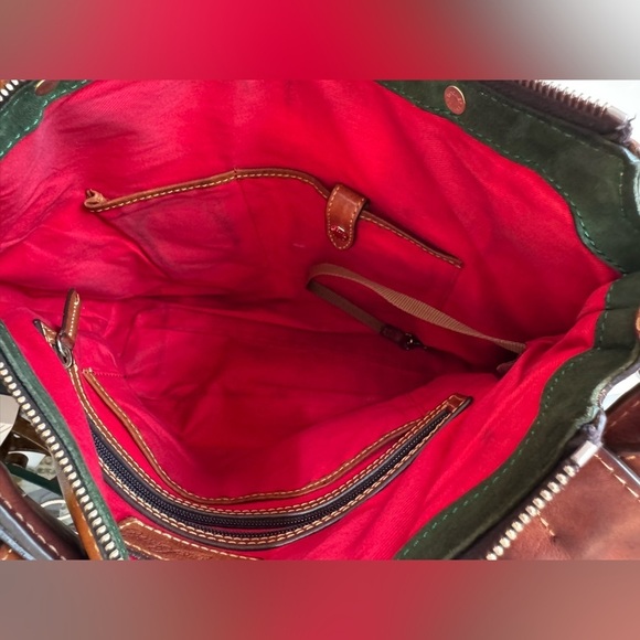 Dooney and Bourke Vintage Florentine Brown Leather Kingston Hobo Bag - Picture 7 of 16